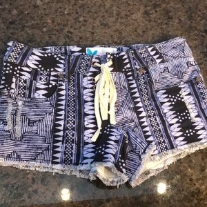 Dakine cut off lace front jean shorts